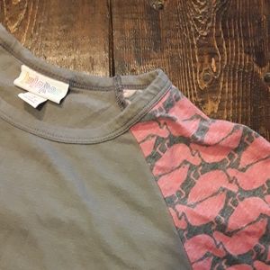 S Randy Lularoe top